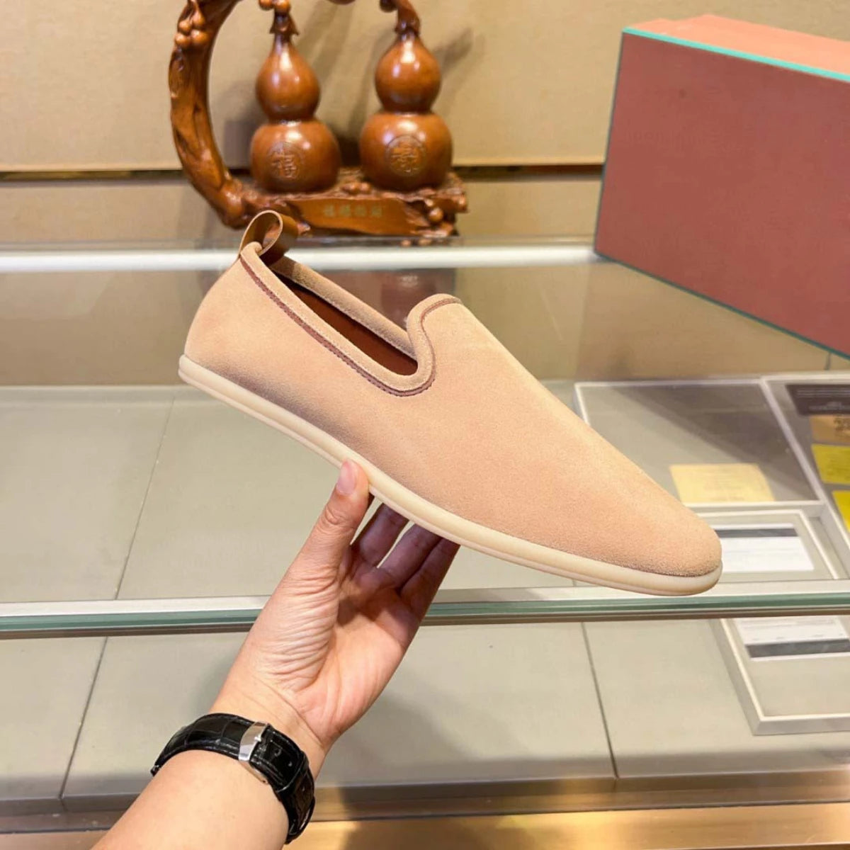 Luxury Men's Suede Slip-On Loafers New Summer Soft Comfort Minimalist Shoes Premium Versatile Casual Shoes Driving Moccasins