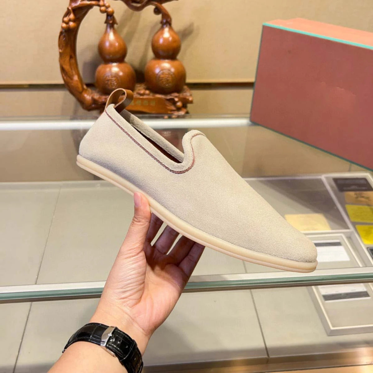 Luxury Men's Suede Slip-On Loafers New Summer Soft Comfort Minimalist Shoes Premium Versatile Casual Shoes Driving Moccasins
