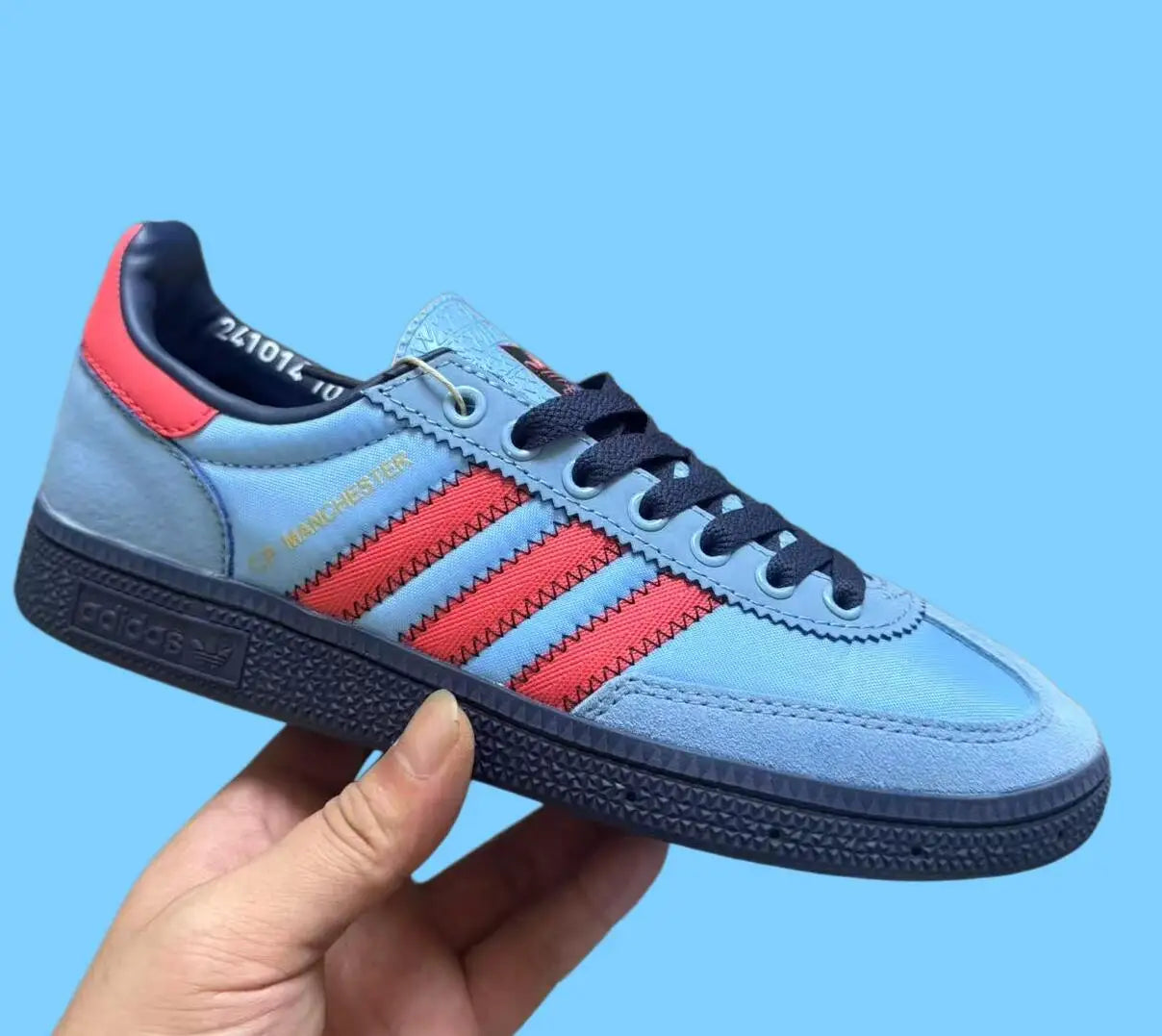 2026 New Men Women Comprehensive Physical Training Running Shoes Outdoor Breathable Cushioning Sneakers Size 36-45